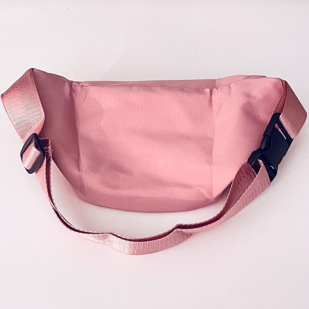NWT Gorgeous Pink Nylon Sling Bag Fanny Pack with double gold zipper - Picture 10 of 12